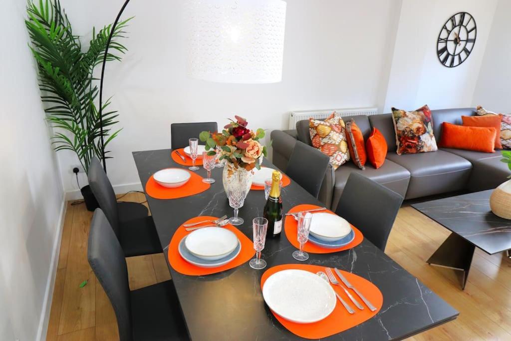 Hutchcomb Villa, 4 Bed Luxury House,Oxford+Parking מראה חיצוני תמונה