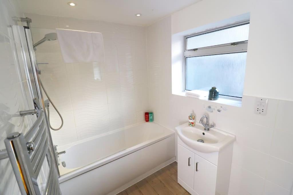 Hutchcomb Villa, 4 Bed Luxury House,Oxford+Parking מראה חיצוני תמונה