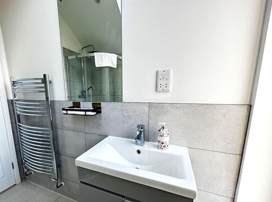 Hutchcomb Villa, 4 Bed Luxury House,Oxford+Parking מראה חיצוני תמונה